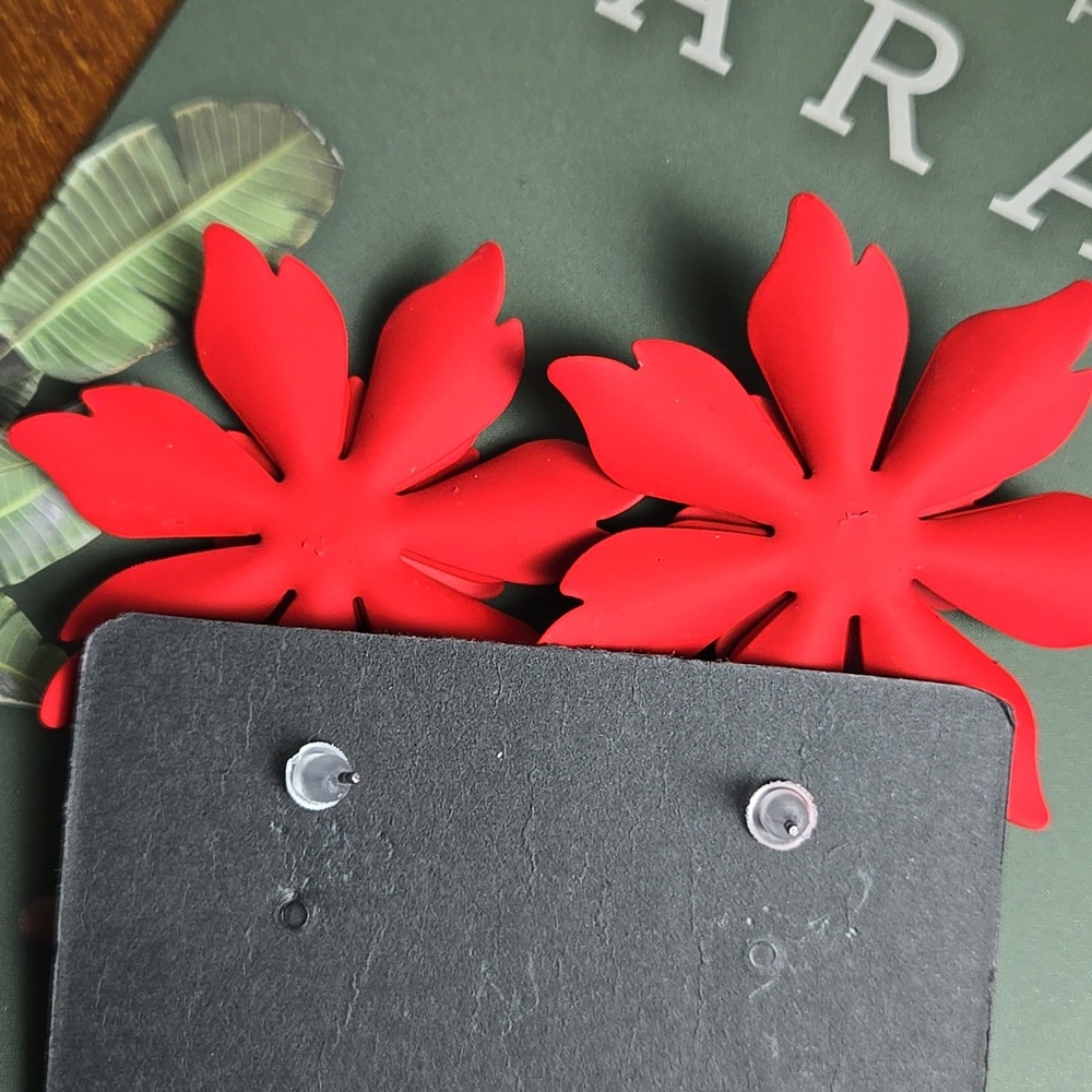 Red Floral Earrings Metal Flower Earrings - Picture 7 of 11